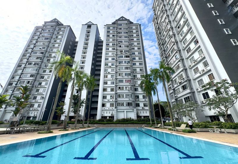 Danau Impian Condominium