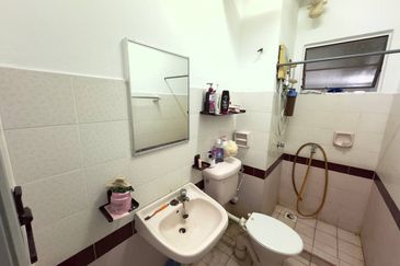 Danau Impian Condominium