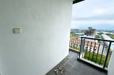 Ascotte Boulevard Condominium