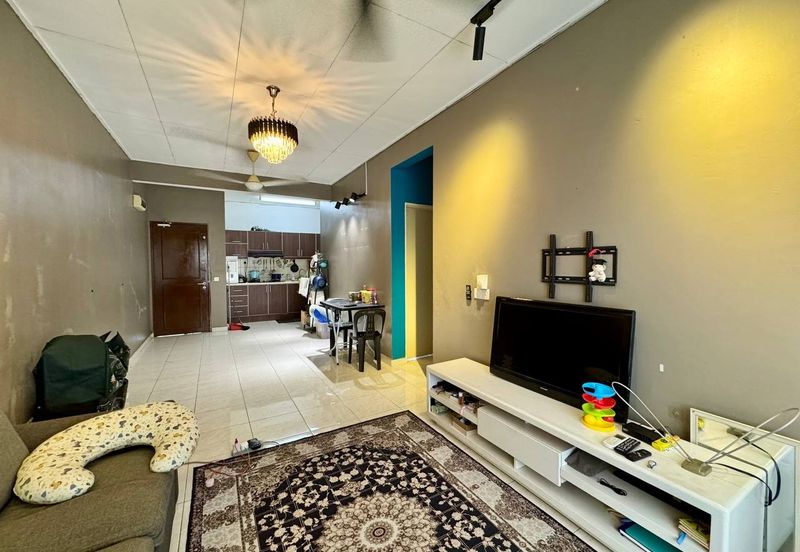 Akasia Apartment ( Setia Alam )