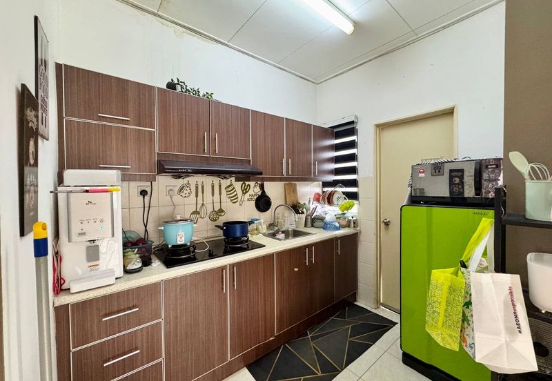 Akasia Apartment ( Setia Alam )