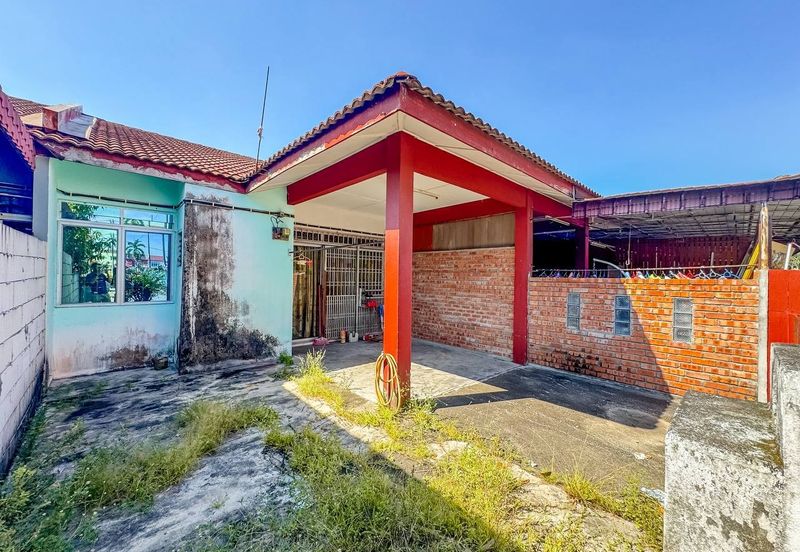 Taman Dato Hormat, Telok Panglima Garang