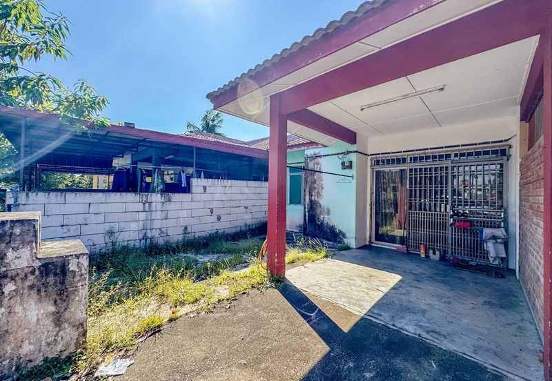 Taman Dato Hormat, Telok Panglima Garang