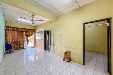 Taman Dato Hormat, Telok Panglima Garang