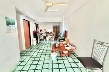 Saujana Ria Apartment