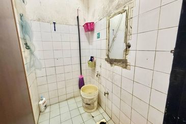 Saujana Ria Apartment