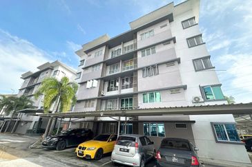 D'Camelia Court Nilai Impian