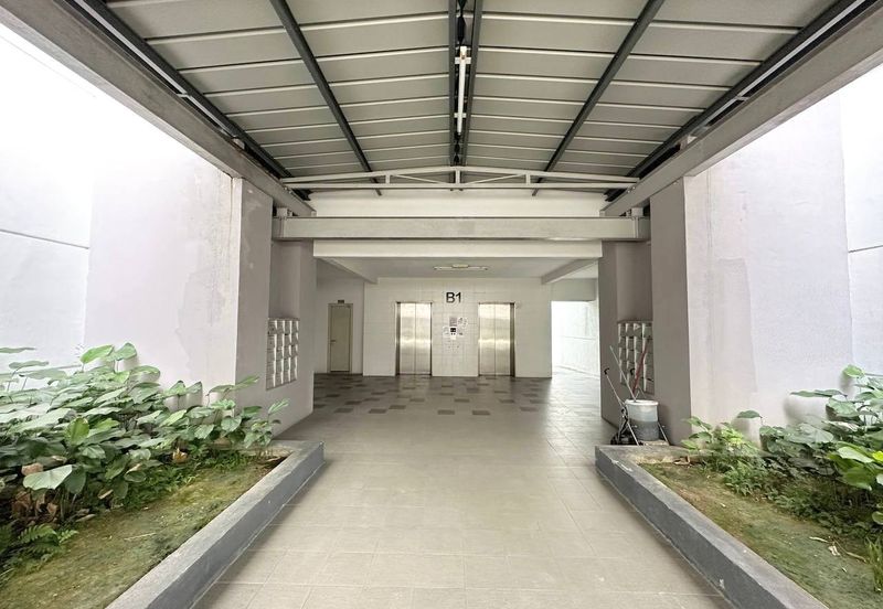 D'Camelia Court Nilai Impian