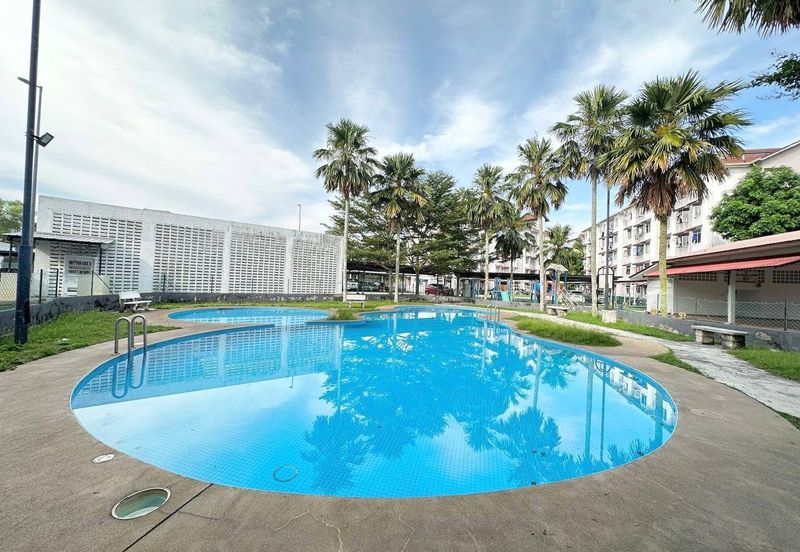 D'Camelia Court Nilai Impian