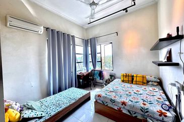 Avenue 2, Lake Valley