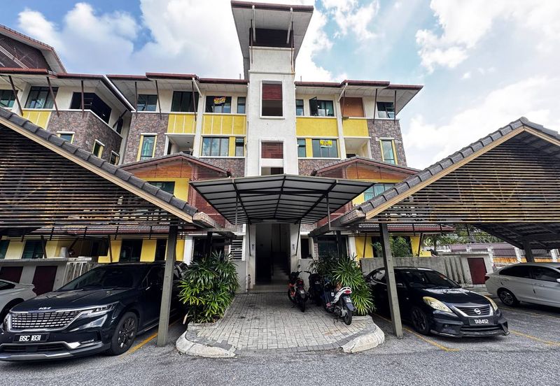 Avenue 2, Lake Valley