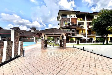 Avenue 2, Lake Valley