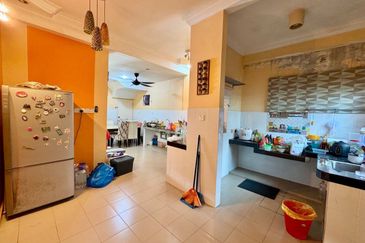 Jalan Cakera Purnama 12/14