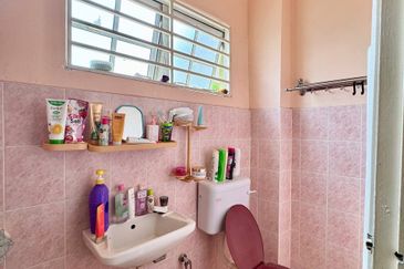 Jalan Cakera Purnama 12/14