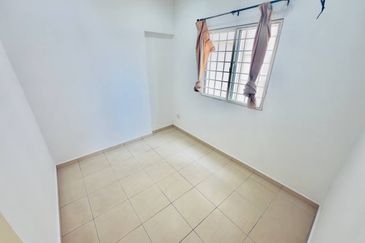 Beverly Tower @ Plaza Medan Putra