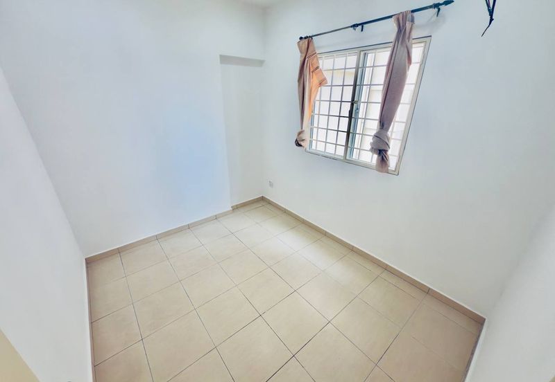 Beverly Tower @ Plaza Medan Putra