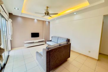 Beverly Tower @ Plaza Medan Putra