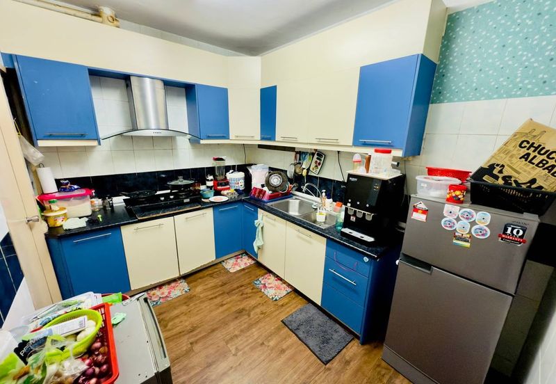 Endah Regal Condominium