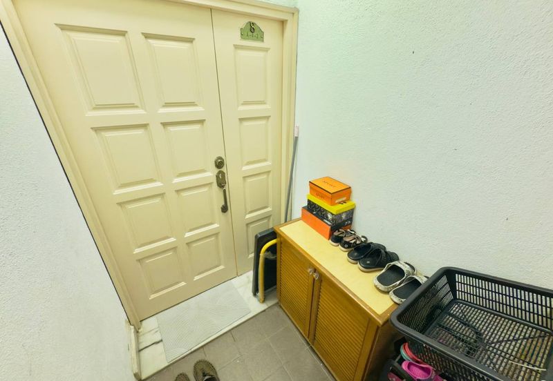 Endah Regal Condominium