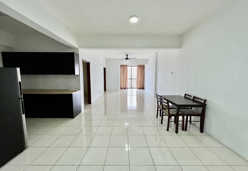 Green Suria Apartment