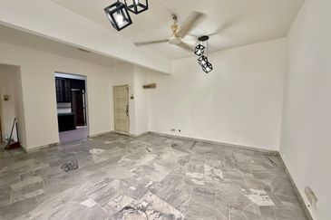 Subang Perdana Goodyear Court 10