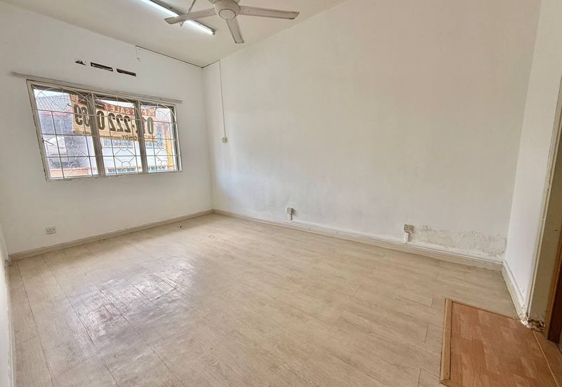 Subang Perdana Goodyear Court 10