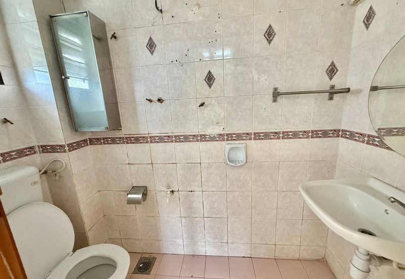 Subang Perdana Goodyear Court 10