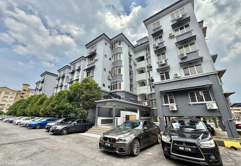 Subang Perdana Goodyear Court 10