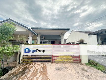 Single Storey Taman Sri Tanjung Semenyih , Selangor, Semenyih