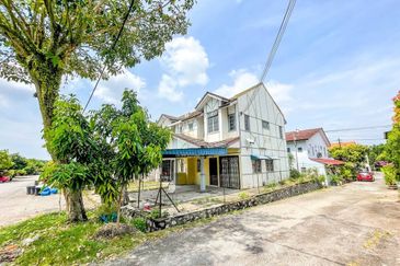 Lorong Cakera Purnama 12/13