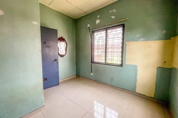 Lorong Cakera Purnama 12/13