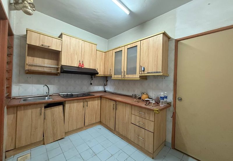 Pangsapuri Mawar Sari