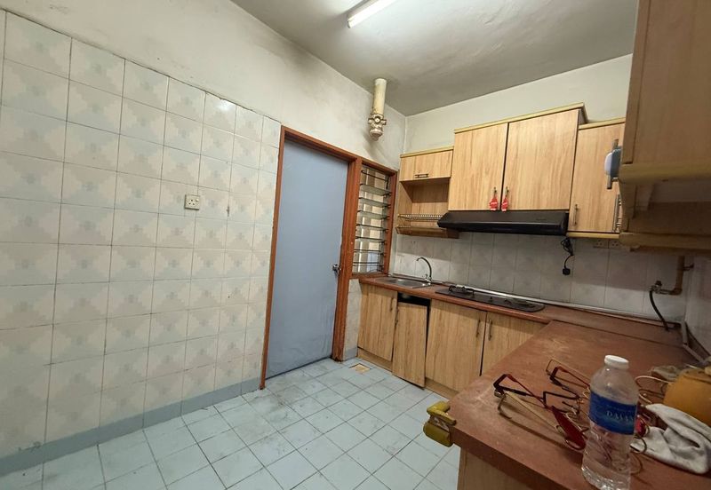 Pangsapuri Mawar Sari