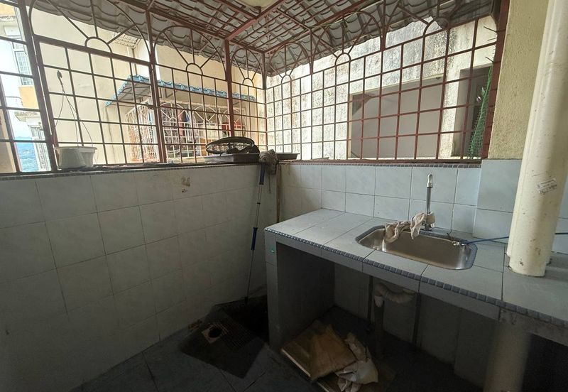 Pangsapuri Mawar Sari