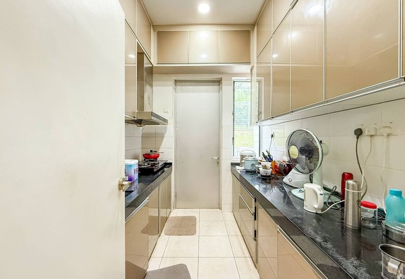 Parkfield Residences, Tropicana Heights