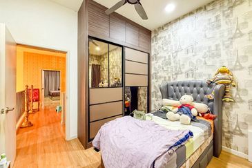 Parkfield Residences, Tropicana Heights