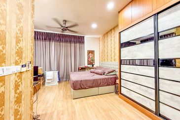 Parkfield Residences, Tropicana Heights