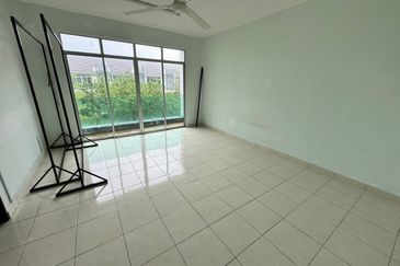 Bangi Avenue 3, Seksyen 7