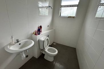 Bangi Avenue 3, Seksyen 7