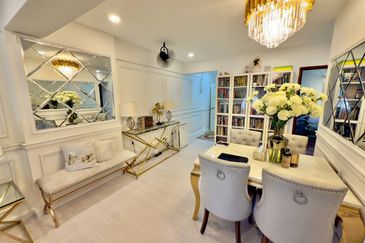 Danau Idaman Condominium