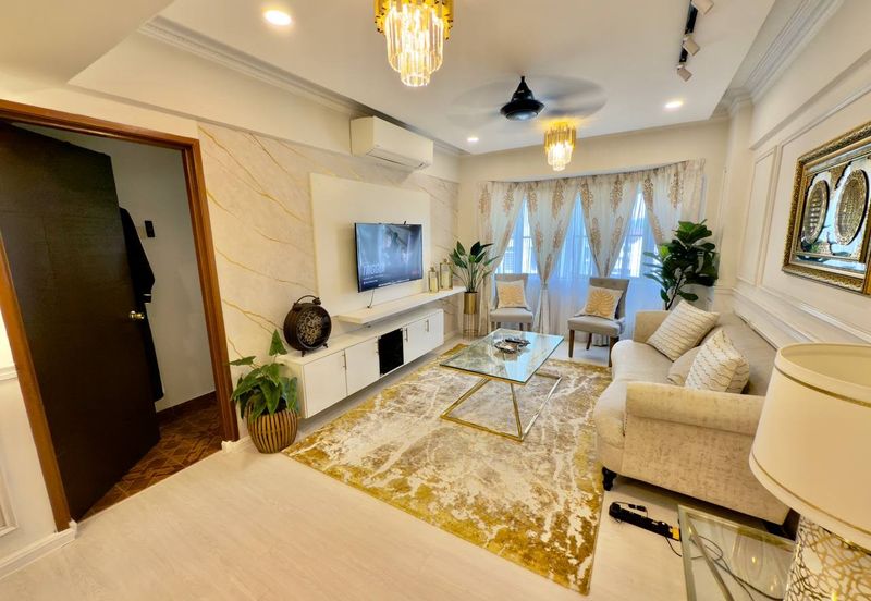 Danau Idaman Condominium