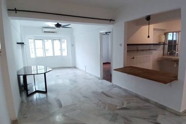 Danau Idaman Condominium