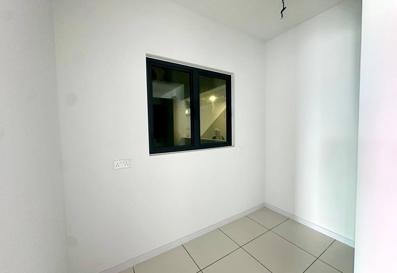 The Valleys @ SkySierra