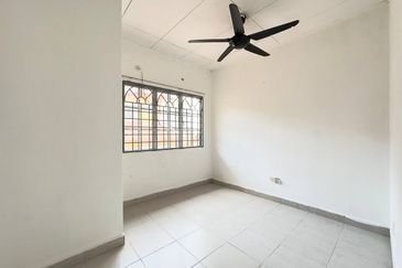 Jalan Suakasih @ Tun Hussein Onn