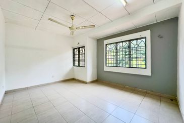 Jalan Suakasih @ Tun Hussein Onn