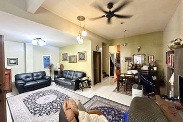 Jalan Suakasih @ Tun Hussein Onn