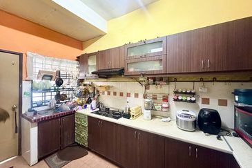 Jalan Suakasih @ Tun Hussein Onn