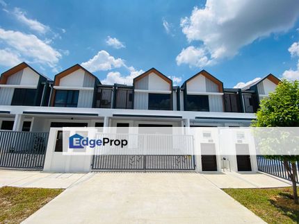 DOUBLE STOREY TERRACE ANISA PHASE 1 SERENIA CITY KOTA WARISAN SEPANG, Selangor, Dengkil