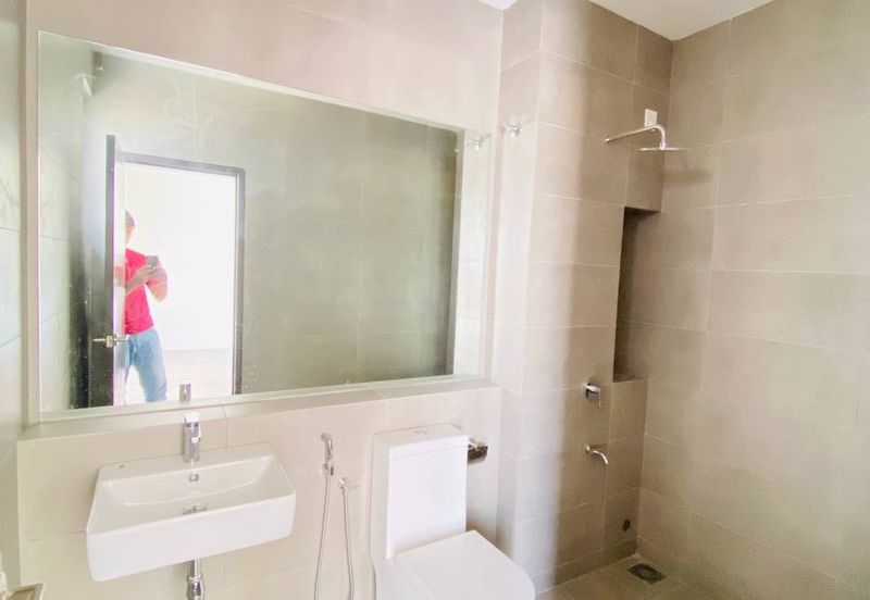 Serenia Amani @ Serenia City