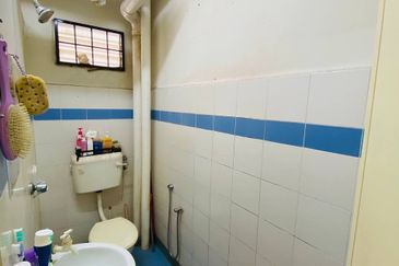 Pangsapuri Putra Damai